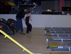 Childrens heart association bowling 070